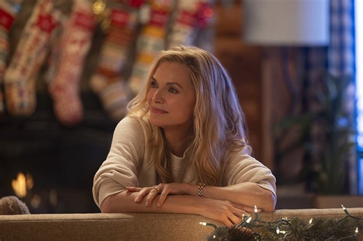 'Oh. What. Fun.' trailer: Michelle Pfeiffer stars in festive holiday comedy - HeyUGuys