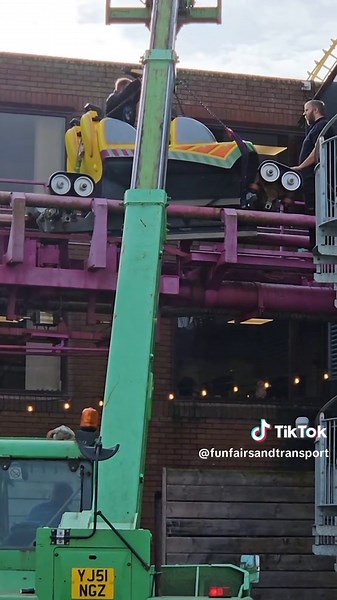 Fun Fairs & Transport (@funfairsandtransport)’s videos with original sound - 🔥🎶Certified_Bangers🎶🔥