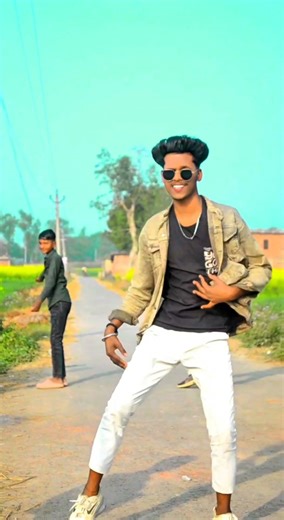 Dhara Tani kamar raja ji | धरा तानि कमर राजा जी #sdmandal #youtubeshorts #bhajpuri #trendingdance