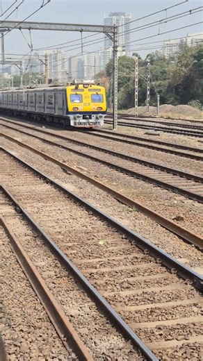 Mumbai AC Local Train | Western Railways | Indian Railways