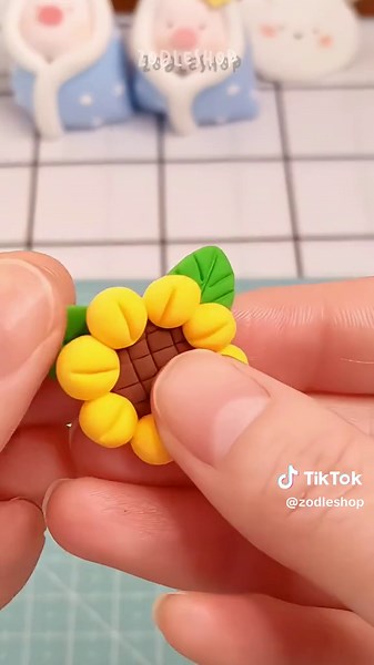 Làm bó hoa bằng đất sét tự khô đẹp và dễ thương