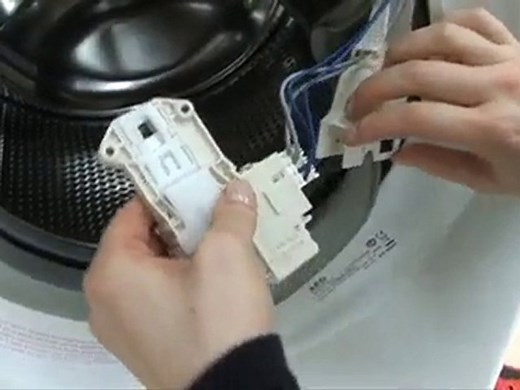 Replacing a Washing Machine Door Lock - AEG
