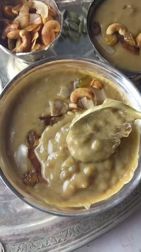 Vegan Moong dal payasam | Mung bean pudding | Easy and quick dessert