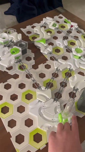 Splitter Cannon Track