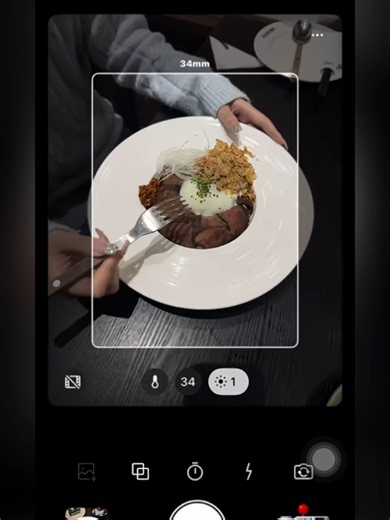 Create Timeless Photos with Vintage Camera App