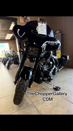 The Chopper Gallery on Instagram: "Tis the season To be Riding… This 2023 Harley Davidson Street Glide ST 117” MILWAUKEE-EIGHT ENGINE, 6-SPEED, ABS 🔥 💨 $21,499 ONLY 3,171 Little Miles We’ve got the Big Screen Infotainment, NAV, GPS, LED Headlight, Blackout Styling, Bronze Prodigy Wheels, Smoked Lights, Low Engine Guard, Upgraded Exhaust and more !! Let’s get you approved today ! TheChopperGallery .C0M 9516999090 Temecula, Ca #Streetglide #motorcycle #bikelife #motorcyclelife #motorcyclesofinst