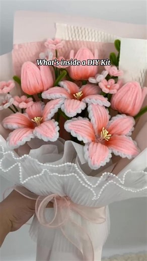 Giftify Flowers by Elle Blooming 💐 on Instagram: "All you need is here — our DIY Kit 💝 Materials, tutorial, and your creativity 💐 Start your Pipe Cleaner journey now 🌷 __ Grab it in bio link 🔗 #handcrafted #gifts #lovegifts #handcraft #flowers #handmadeflowers"