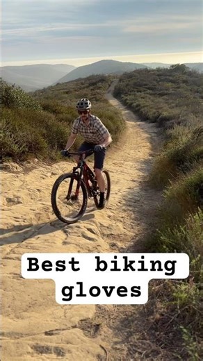 Check out new MTB gloves. The perfect option for all your rides! #biking