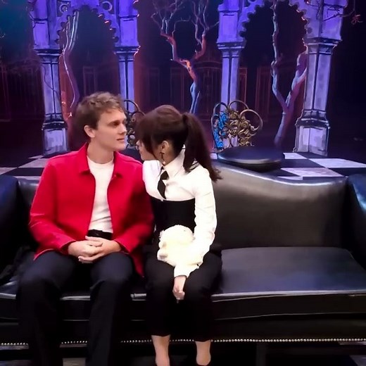 OMG! That moment was so cute Jenna Ortega and Hunter Doohan