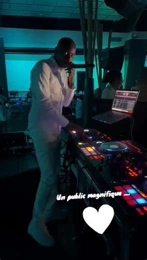 #partytimeshow #zouk #soireedansante #soiree #zoukantillais #zoukretro #retrozouk #soca