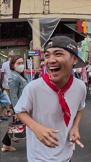 Magic Water in Quiapo, Manila! 🇵🇭