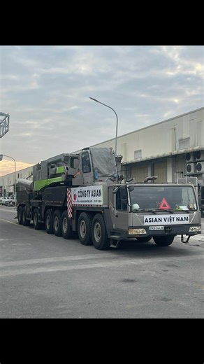 Gã khổng lồ ZAT 8000 Zoomlion 800 chính thức bật chế độ kiếm tiền cho chủ @Khiêm Vũ @mayxanh #xuhuongtiktok #zomilon800t #cranes