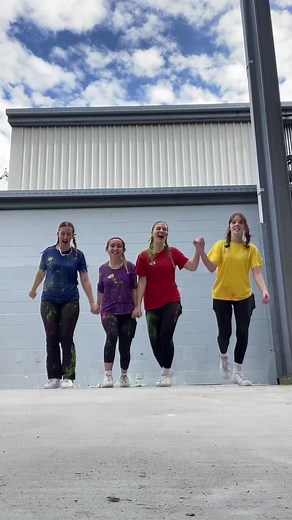 Dance and Sing with Your Favorite Wiggles - Colorful Finger Dance & Basic Dance! 💜❤️💙💛