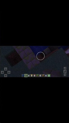 Create a pool in Minecraft that's full of fish