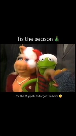 Megan 💚 Muppets Fanatic on Instagram: "oh well, it’s only live! 🤭 I love when we used to see The Muppets in this way, always making appearances on TV. Authentic, they felt real. So real. I miss it. Steve Whitmire 😭 Kermit"