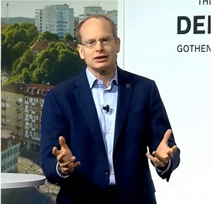 30K views · 241 reactions | Håkan Agnevall, President of Volvo Buses, emphasizes the importance of the interoperability of the charging infrastructure applied in cities. | Volvo Buses | Facebook