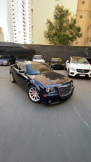 Chrysler 300C SRT8 2009: Oferta Imperdível!