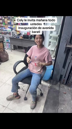 Exploring Retail Products in a Dynamic Store Environment