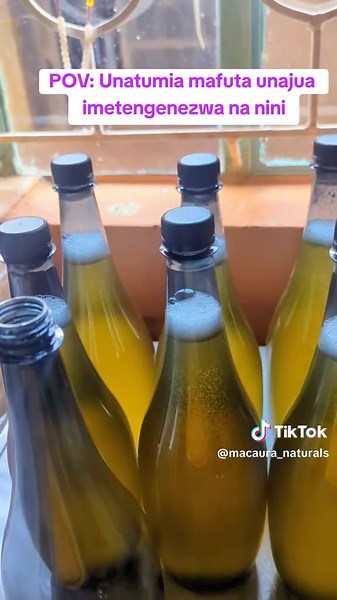 Cold pressed macadamia nut oil. The secret to a soft life in the kitchen, where health meets style. Available in 0.5l, 1l, 5l, 20l #healthyliving #OrganicLiving #kenyantiktok🇰🇪 #macadamiaoil #kenyansinqatar🇶🇦🇶🇦🇰🇪🇰🇪