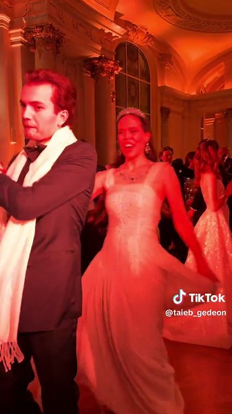 Gabrielle Janssens de Balkany At the 2025 Debutante Ball in Paris #paris #pourtoii