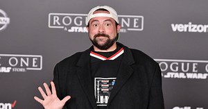 Kevin Smith is writing coronavirus into 'Mallrats 2', a sign of things to come in Hollywood?