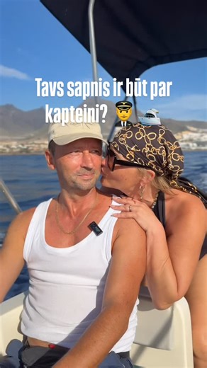 TenerifeTours on Instagram: "Vai gribi būt kapteinis uz vienu dienu? 🚤😎 Viss ir iespējams Tenerifē kopā ar mums TenerifeTours 🌴☀️ Moonday – laiva BEZ TIESĪBĀM⚓ Līdz 6 personām 👯‍♂️ 90 € / stundā ⏱️ (minimums 2 h, degviela iekļauta ⛽) Kas iekļauts? 👇 🤿 snorkelēšanas brilles 🧊 aukstuma soma dzērieniem 🎶 Bluetooth radio mūzikai ⛱️ nojume pret sauli Raksti mums DM 📩 un dodies piedzīvojumā! 💙"