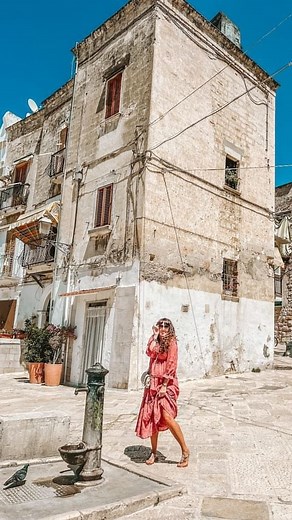 Just had to share this beautiful street in Bari Italy! This is Strada Della Orecchiette a pretty little street in Bari under an archway known as Arco Alto at the edge of Bari Vecchia. Walk through here starting around 10 am and you will find women sitting outside or just inside their front doors, rolling out fresh pasta. It was simply such a lovely site to see! Off on a cruise tomorrow which is of course one of the best ways to see the world! #pasta #italy #cruise #cruisetyeworld #cruiselifeuk #