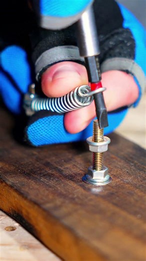 Genius Trick to Tension Heavy Springs! #shorts #diy #lifehack