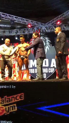 Breakdancing and Gymnastics Fusion | Stunning Muscles and Acrobatics