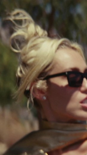 I can love me better than you can…. FLOWERS SINGLE VIDEO OUT NOW. | Miley Cyrus