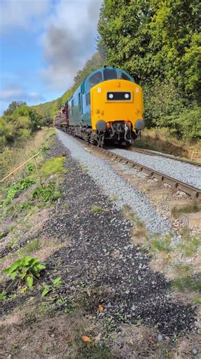 class 37 passing at the Severn Valley Railway #heritagerailway #class37 #trainspotting #SVR