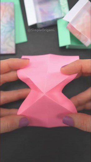 Simple Origami box made with sticky notes #origami #easyorigami