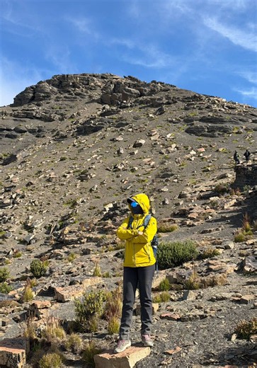 Tranquilo precioso: esposa subió 5 horas una montaña