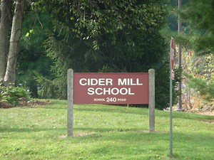 Cider Mill Library Needs an Aide