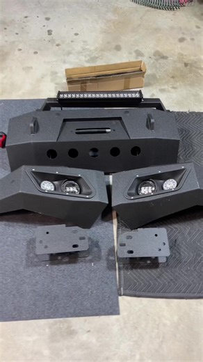 Aftermarket Steel Bumpers Compatible with 2007-2013 2nd Gen Chevy Silverado 1500 Equipped with Winch Plate | Yzona #winchbumper #frontbumper #bumpers