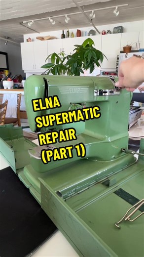 Introducing the Elna Supermatic 2 from the early 1950s. This gorgeous Swiss made unit is in for a clean and part replacement. Part two to follow, demonstrating the amazing stitch discs. #sewing #sewingtiktok #vintage #retro #machine #elna #3dprinting