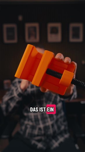 Genialea Teil, super schnell gedruckt und echt hilfreich! 3D-Drucker: Bambulab A1 Filament: eSUN PLA Basic CAD-Software: Shapr3D Kamera: Sony ZV-E1 Meine STL Dateien erhältst du hier 100% kostenlos: tom3mf.gumroad.com #bambulab #3ddruck #3dprint #diy #pepe