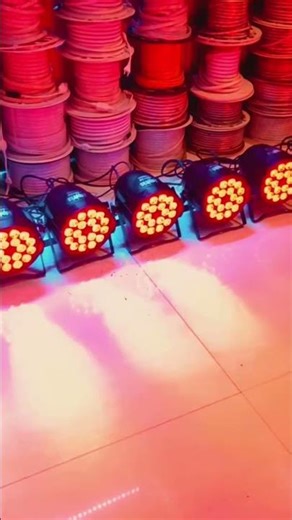 Par LED 18 x 12 RGBW 4in1 Fullcolor Sparks