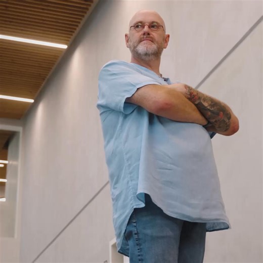 🤝 Ce qui fait notre force ? La collaboration ! Chez AG, vous travaillez dans un environnement dynamique où la combinaison du travail d'équipe et des contributions individuelles débouchent sur des succès. Qu'il s'agisse de petites étapes ou de grandes réalisations, nous les célébrons toutes. Vous rêvez également d'un environnement de travail qui vous inspire tous les jours ? | AG