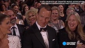 Peyton Manning sang at the CMAs. It was something. | IndyStar