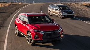 Minivan or SUV—Which Is Best for Big Families?