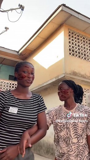 My Queens 👸🤍 and the shy one😂@Isabella💕 @um . princess 💗