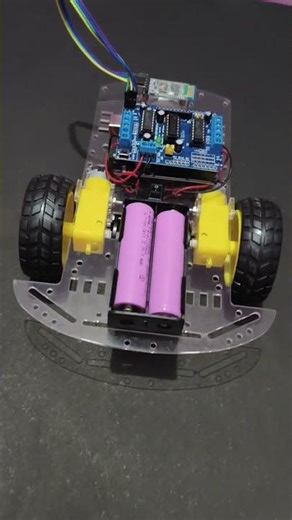 Control This Robot With Your Phone! 📱🤖#arduino#robotics#diy#bluetoothcar