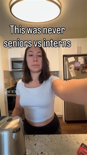Dr. Julia Torrellas | Mindset, Boundaries, Feminine Wealth on Instagram: "Burnout doesn’t come from one big collapse. It comes from hundreds of small moments where you think: “I could just do it.” And no one ever taught you that capacity doesn’t equal obligation. Most people don’t need more confidence, they need language. That’s why I created my free boundaries scripts. Not theory. Not mindset fluff. Just exact words for moments where saying no feels risky, awkward, or guilt-inducing. 🔗 Link in
