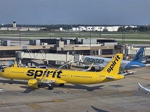 Bankrupt Spirit And Frontier Reopen Merger Talks — A Deal Could Drop This Month - View from the Wing
