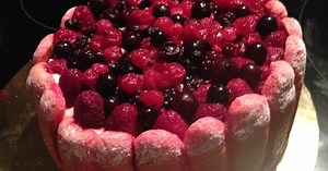 Charlotte aux fruits rouges de saison ou surgelés et mascarpone