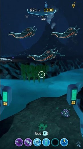 Be careful of lava larvae in Subnautica... 😳