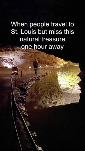 🌟 Don’t miss this near St. Louis, MO! 📍 Located near St. Louis, MO, Meramec Caverns is an absolute gem waiting to be discovered! 🏞️ With its breathtaking rock formations and rich history, it’s an adventure you won’t want to miss. 🔍 Spanning a massive 4.6 miles, Meramec Caverns boasts an immense underground labyrinth that will leave you awe-inspired. 🌌 As you wander through its winding passages, you’ll encounter stunning stalagmites, stalactites, and even an underground river. Prepare to be