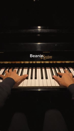 Beanie. @Chezile #beanie #piano #fyp #pianocover #aesthetic