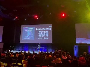 西雅图程序员炸裂Rap说唱：梗太多现场乐疯啦！！！【 正片1:31开始】#西雅图 #程序员 #Java #说唱 #原创 #Rap #春晚 #亚马逊 #搞笑 #音乐现场 #黑螺丝